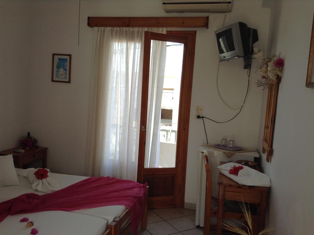 Arian Hotel Páros Zewnętrze zdjęcie