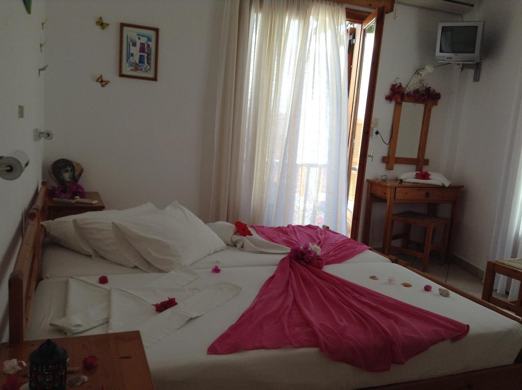 Arian Hotel Páros Zewnętrze zdjęcie